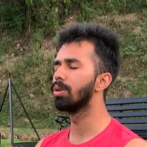 Vicky - Yoga tutor - Dehradun