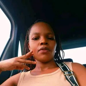 Nokukhanya - Accounting tutor - eMthonjaneni