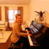 Olesya - profesor de piano - Madrid
