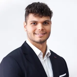 Axel - Prof de finance - Toulouse