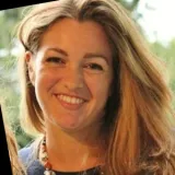 Claudia - Insegnante di aiuto compiti - Marina di Pisa-tirrenia-calambr