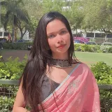 Aakrati - Biology teacher - Ahmedabad