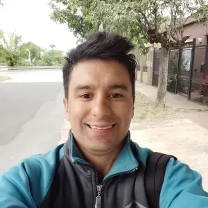 Leandro - profesor de lengua y literatura - El Palomar