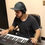 Juan - Profesor de piano - Santiago