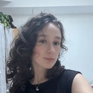 Léna - Prof de maths - Poitiers