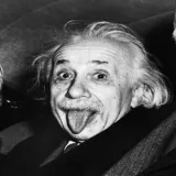 Physics - Profesor de analiză matematică - București