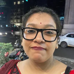 Monali - History tutor - Malda