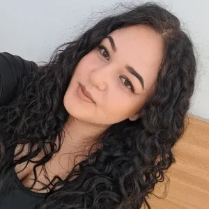 Claudia - Profesor de pregătire pentru bacul la geografie - Brașov