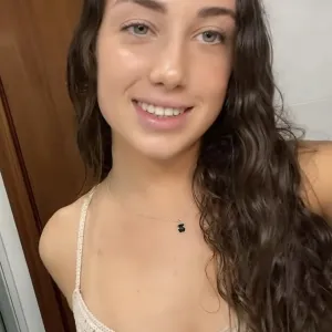 Claudia - Profe de inglés - Catral