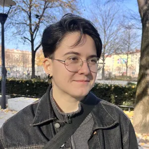 Julia - Prof de dessin - Lyon