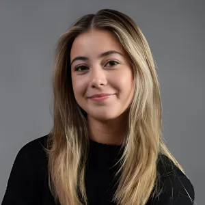 Amira - Physics tutor - Geelong