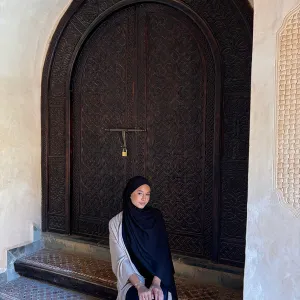 Yasmine - Prof d'aide aux devoirs - Tignieu-Jameyzieu