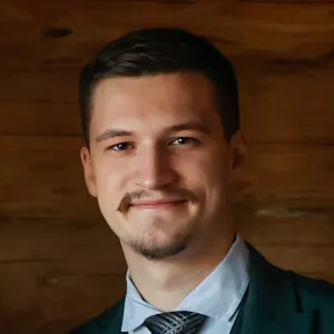 Ilija - nastavnik hemije - Београд