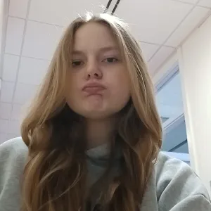 Olivia - Technology tutor - Ennis