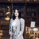 Ana - Profesor de limba română - București