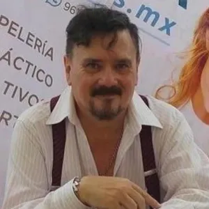 Julio César - Profesor de derecho penal - Tuxtla Gutiérrez