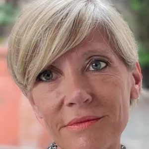 Anne - Prof de droit civil - Les Abrets