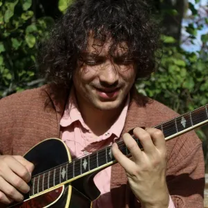 Ugo - Prof de guitare - Bois-le-Roi