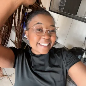 Nomthandazo nom - Computer Skills tutor - Johannesburg
