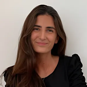 Noelle - Guitar tutor - Vancouver