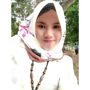 Sofiah - Guru kosa kata - bahasa inggris - Palembang