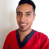 Uriel - Profesor de odontología - Toluca