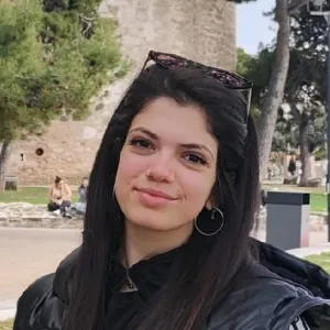 Κατερίνα - Δάσκαλος Μελέτης Δημοτικού - Πειραιάς