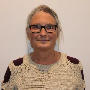 Be - English tutor - Macclesfield