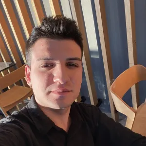 Adem - Matematik öğretmeni - 