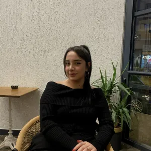 Merve - İngilizce öğretmeni - Hendek