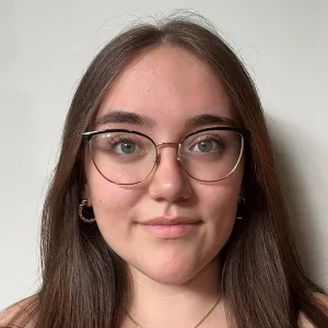 Angelina - English tutor - Vancouver