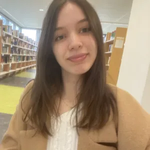 Louisa - Prof d'anglais - Rennes