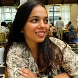 Falguni - History tutor - Noida