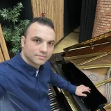 János - zongora magántanár - Budapest