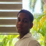 Yadil - profesor de inglés - Santo Domingo