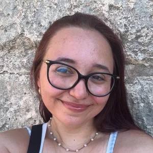 Emina - Lehrkraft für Deutsch - Aarburg