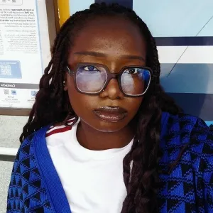 Queen-Ivie - Prof d'anglais - Paris