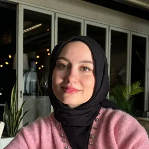 Nur - Özel eğitim ihtiyaçları öğretmeni - İstanbul