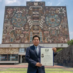 Uriel - profesor de medicina - Ciudad de México