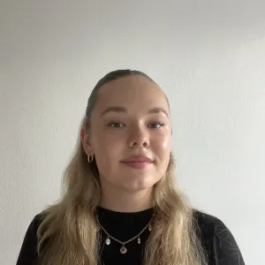 Emily - Lehrkraft für Mathematik - Pähl