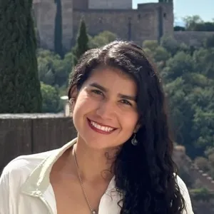Silvia Nathalia - Profesor de reforzamiento escolar - Granada