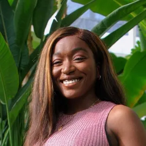 Kemi - Communication tutor - Northampton