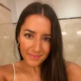 Anissa - Prof de français - Cenon