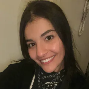 Joulia - Prof de maths - Paris