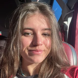 Yvonne - Insegnante di aiuto compiti - Sesto San Giovanni