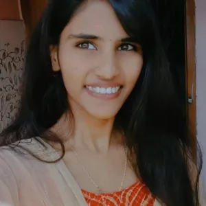 Alisha - English tutor - Raipur