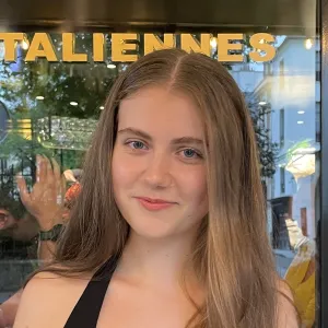Georgia - Politics tutor - Manchester