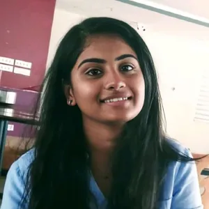 Neha - Computer programming tutor - 23£/h