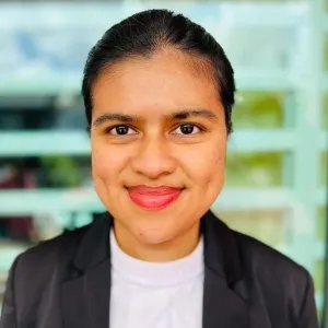 Aesyah - English tutor - Kepala Batas