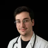 Davi - Prof de medicina - Curitiba